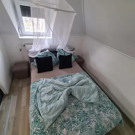 Tom Apartmans Daire Siofok