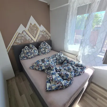 アパート Tom Apartmans *