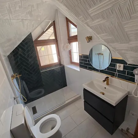 Tom Apartmans アパート